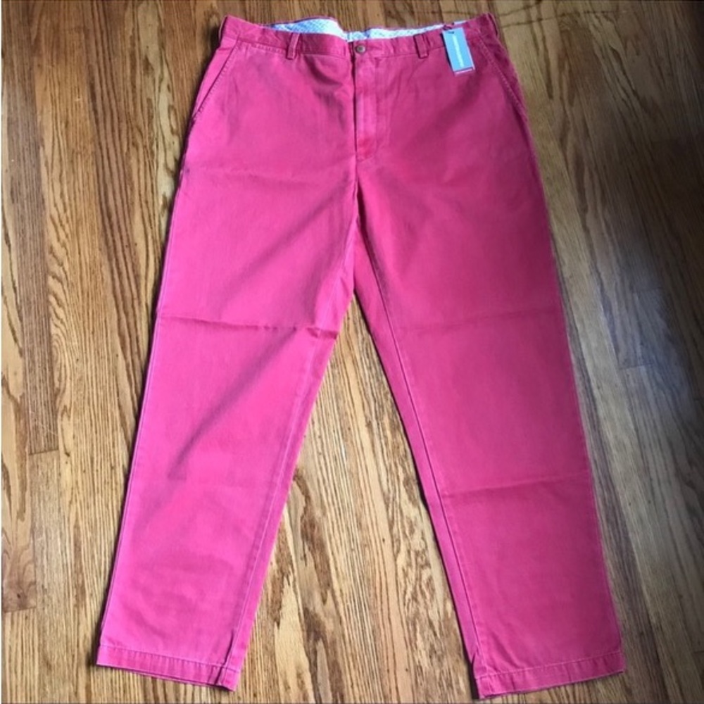 Johnston & Murphy Regular Fit Chinos.
